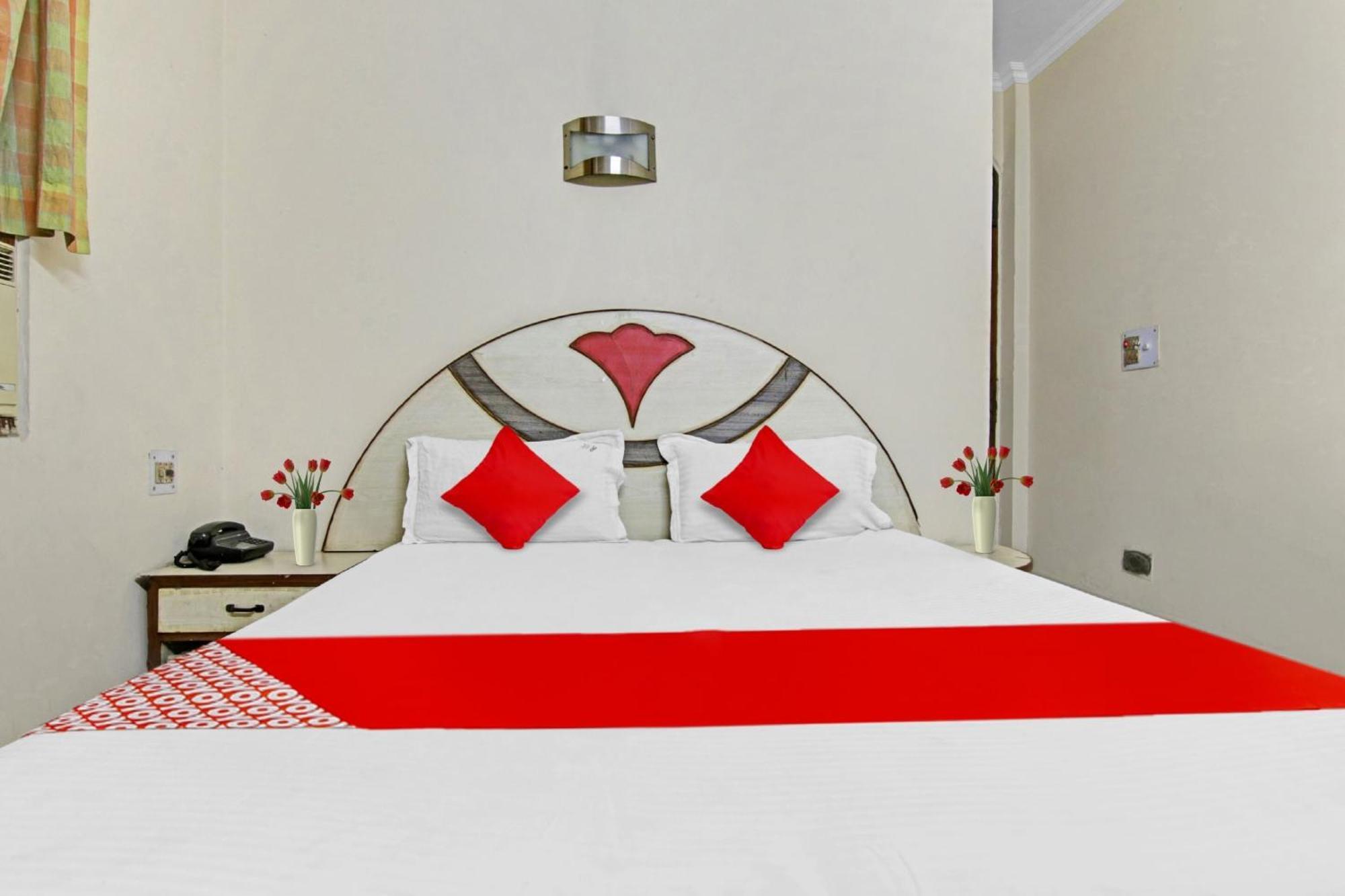 Hotel O Rak International New Delhi Exteriör bild