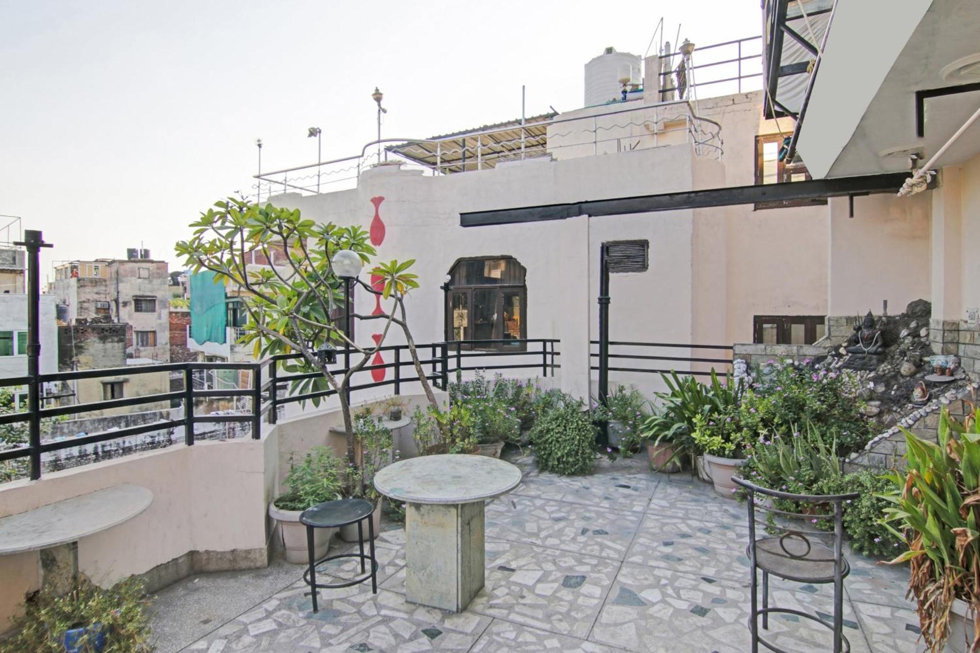 Hotel O Rak International New Delhi Exteriör bild